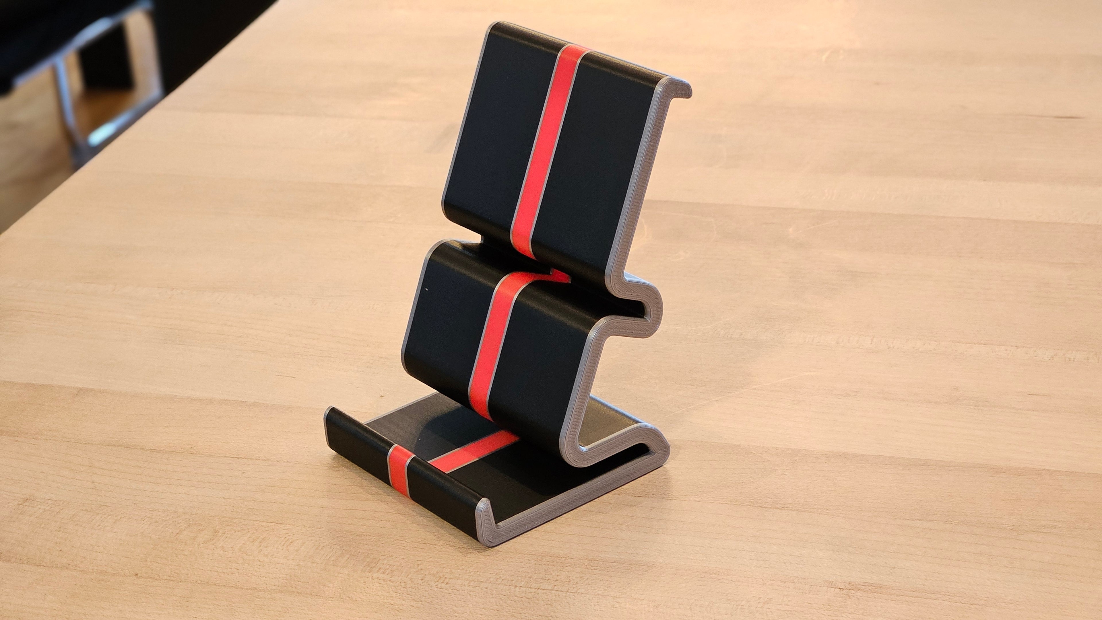 📱 Soporte de Cuatro Posiciones para Teléfono y Tablet – Versatilidad y Comodidad en tu Espacio ✨