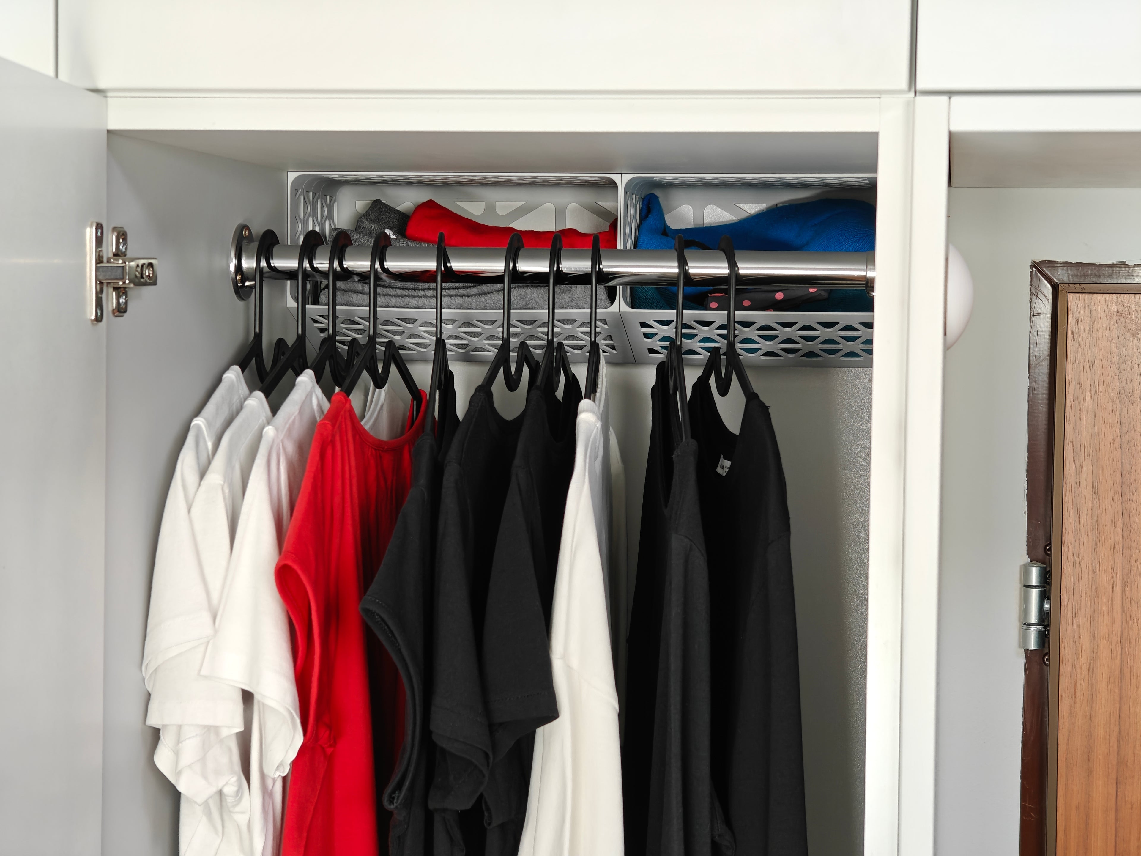 📦 Estante de Almacenamiento Superior para Armario – Optimiza tu Espacio con Estilo ✨