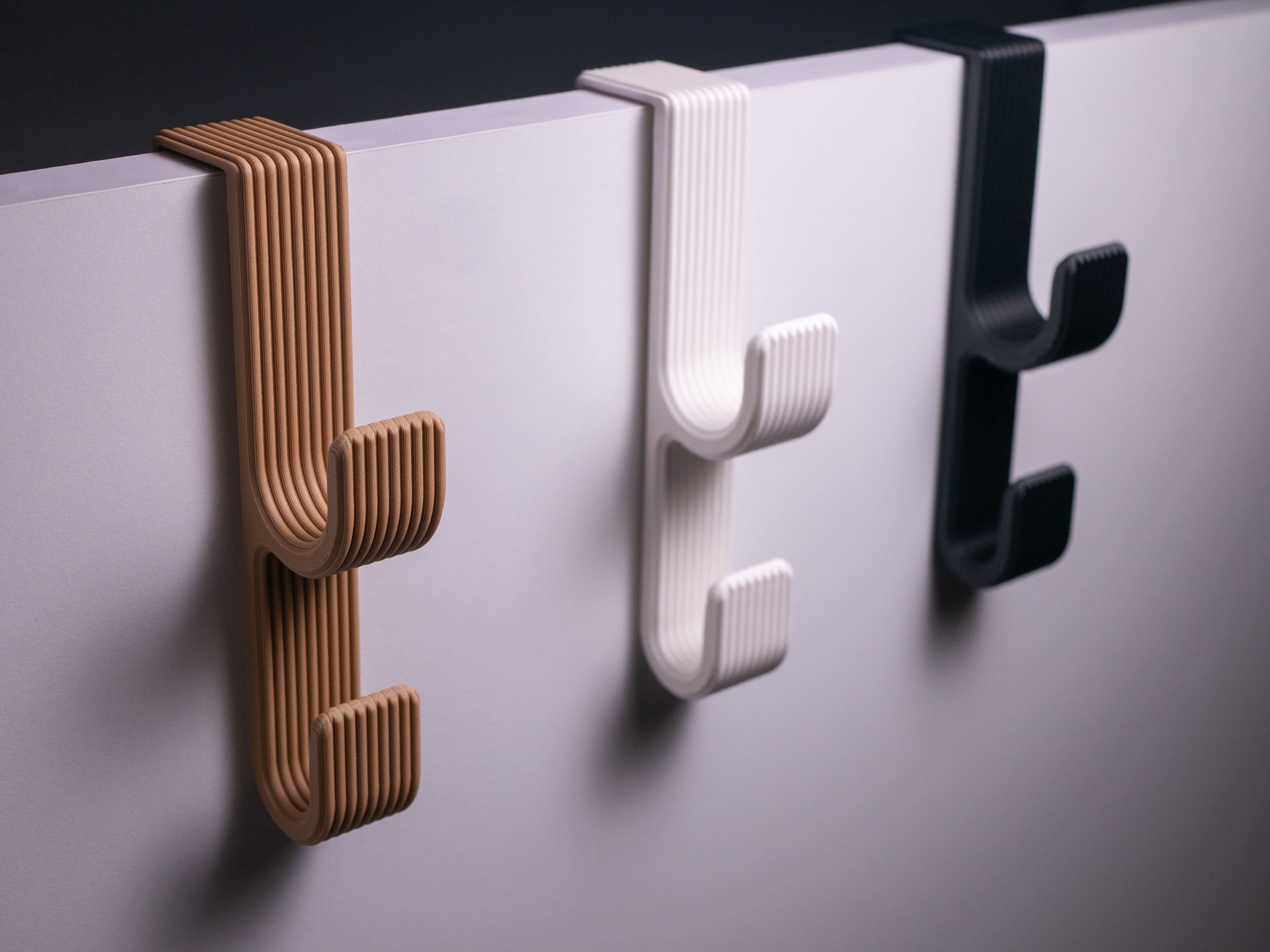 🚪 Gancho de Pared para Puerta o Ducha – Práctico y Estilizado para tu Espacio 🚿