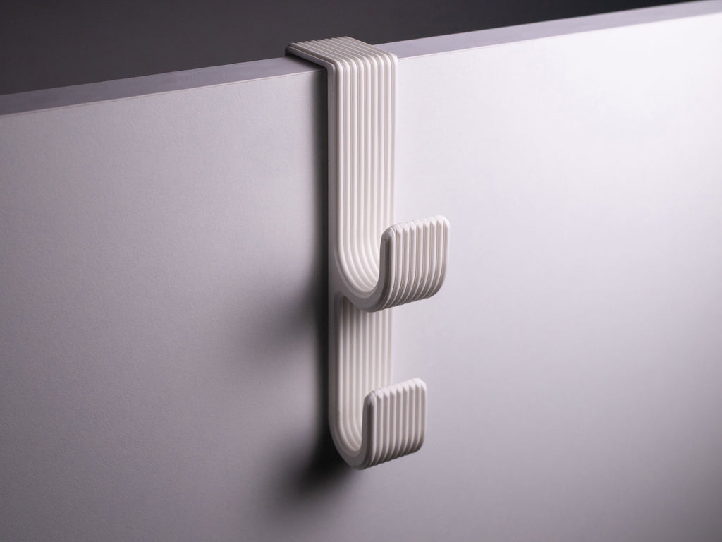 🚪 Gancho de Pared para Puerta o Ducha – Práctico y Estilizado para tu Espacio 🚿